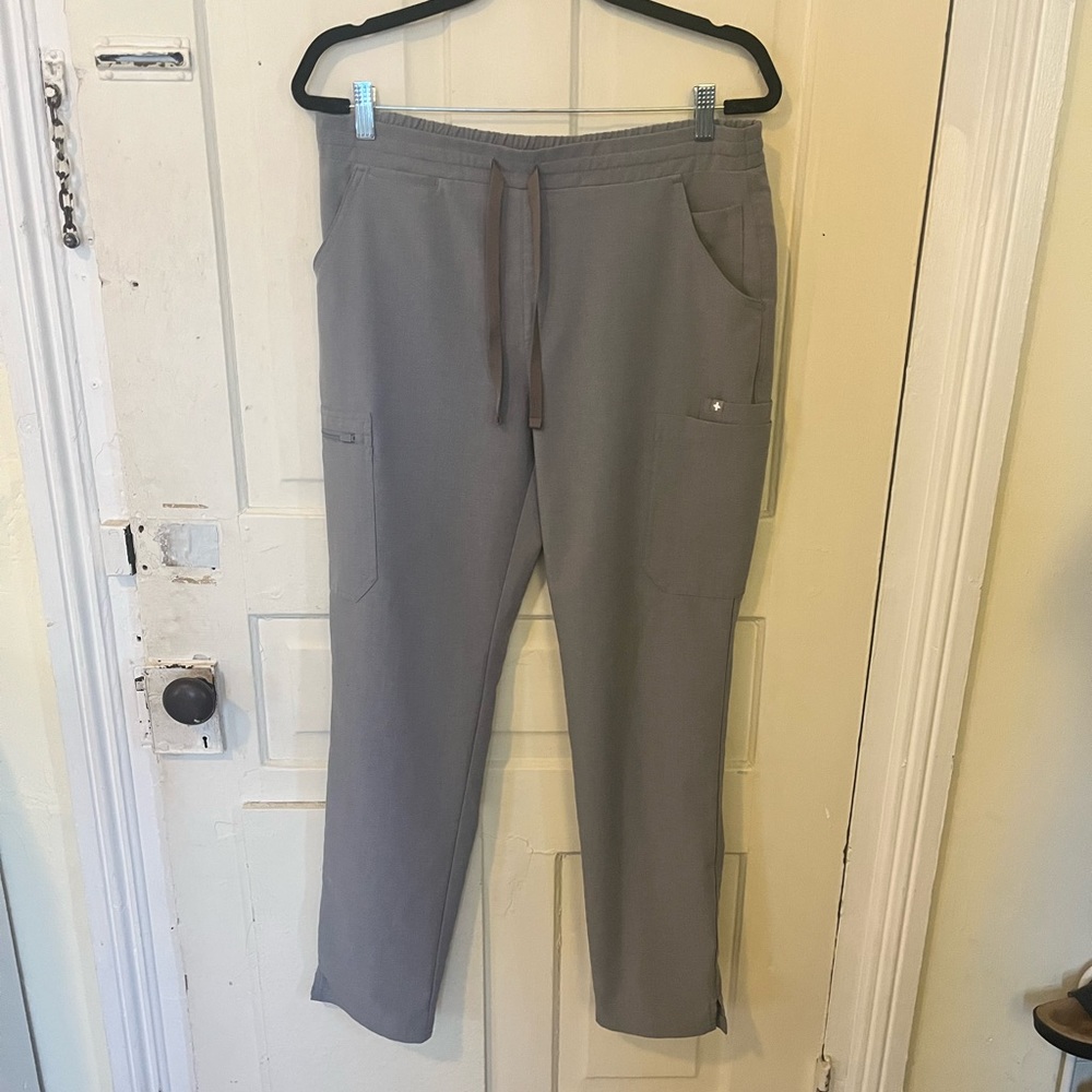 SOLD FIGS Technical Collection Pants M